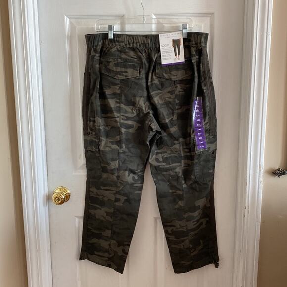 Sanctuary Social Standard NEW camo women’s size XXL pants - Picture 6 of 6
